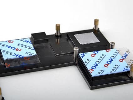 1.5mm Tebal Heatsink Cooling Thermal Konduktif Silicone Pad 3W Tahan Lama
